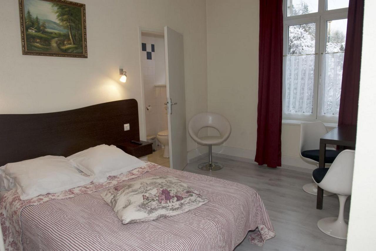 Acacias Apparts Hotel Plombières-les-Bains Zimmer foto