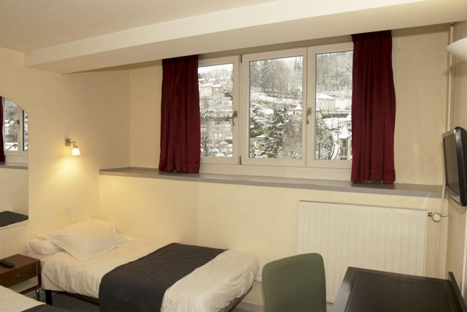 Acacias Apparts Hotel Plombières-les-Bains Zimmer foto